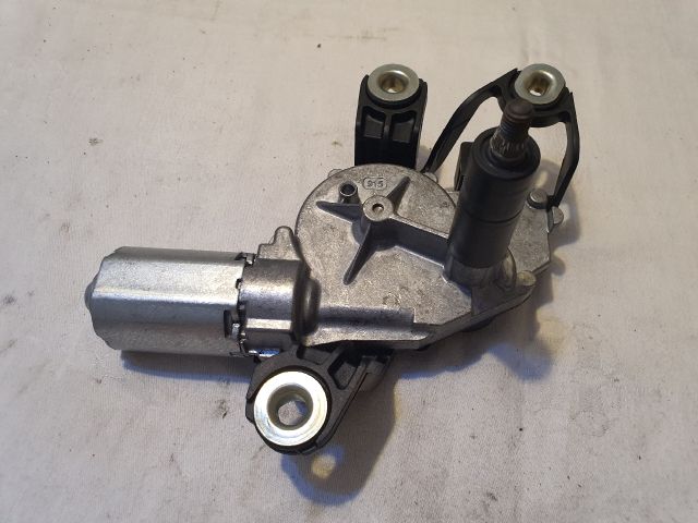 bontott VW GOLF VI Hátsó Ablaktörlő Motor