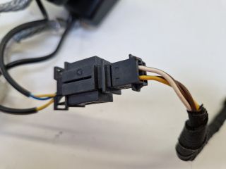 bontott VW GOLF VI Hátsó középső Biztonsági Öv Csat