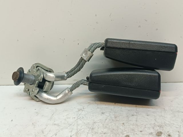 bontott VW GOLF VI Hátsó középső Biztonsági Öv Csat