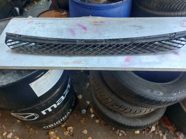 bontott VW GOLF VI Hátsó középső Lökhárító Tartó (Műanyag)