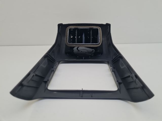 bontott VW GOLF VI Hátsó középső Szellőző