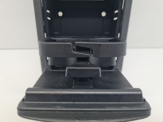 bontott VW GOLF VI Hátsó középső Szellőző