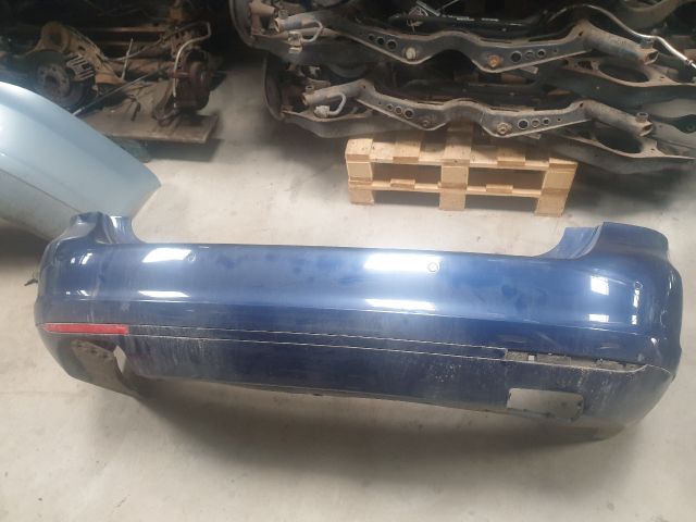 bontott VW GOLF VI Hátsó Lökhárító (Részeivel)