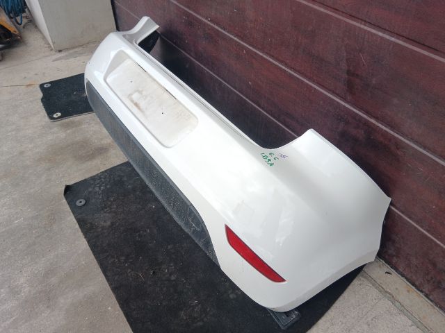 bontott VW GOLF VI Hátsó Lökhárító (Részeivel)