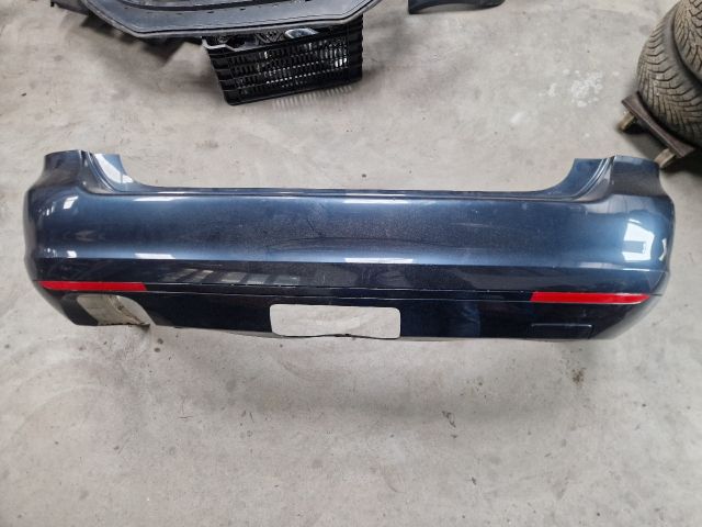 bontott VW GOLF VI Hátsó Lökhárító (Részeivel)