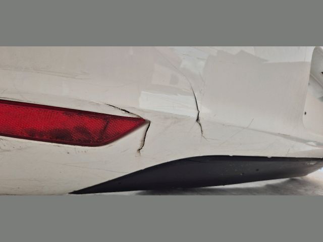 bontott VW GOLF VI Hátsó Lökhárító (Üresen)