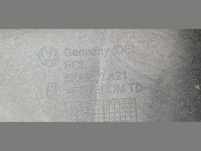 bontott VW GOLF VI Hátsó Lökhárító (Üresen)