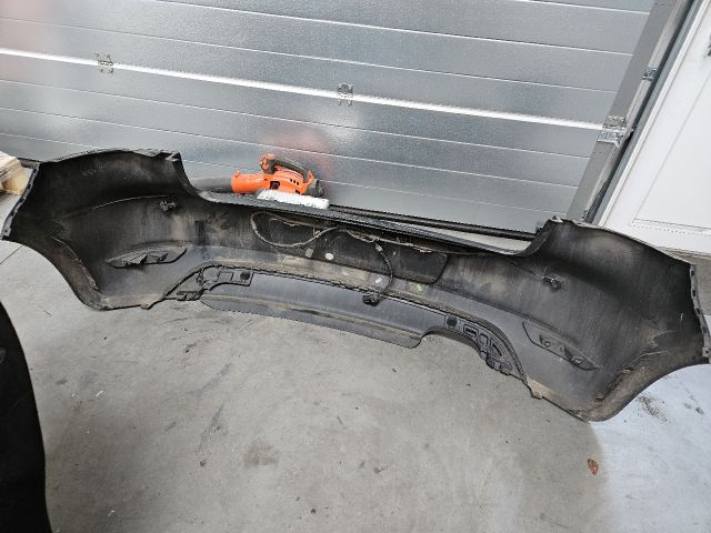 bontott VW GOLF VI Hátsó Lökhárító (Üresen)