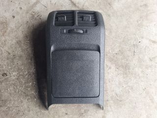 bontott VW GOLF VI Hátsó Pohártartó