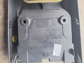 bontott VW GOLF VI Hátsó Pohártartó