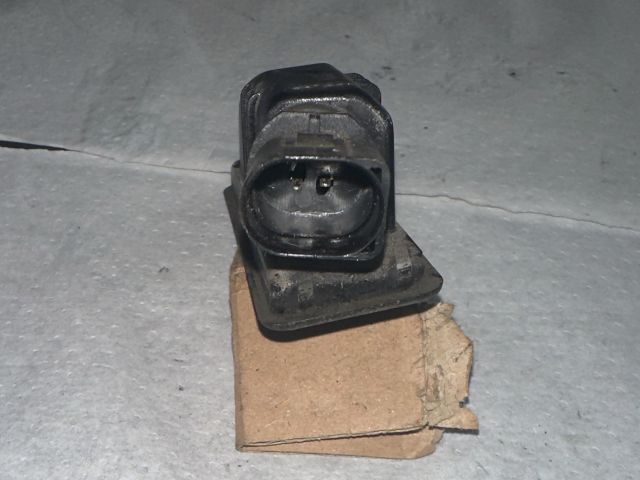 bontott VW GOLF VI Hátsó Rendszámtábla Világítás