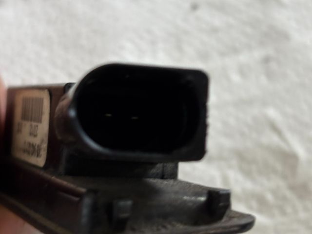 bontott VW GOLF VI Hátsó Rendszámtábla Világítás