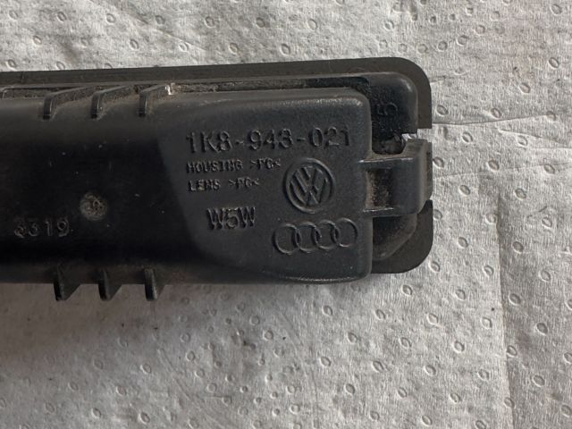 bontott VW GOLF VI Hátsó Rendszámtábla Világítás