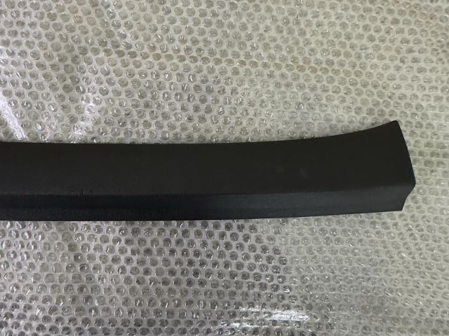 bontott VW GOLF VI Hátsó Tetőkárpit Takarófedél