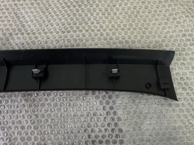 bontott VW GOLF VI Hátsó Tetőkárpit Takarófedél