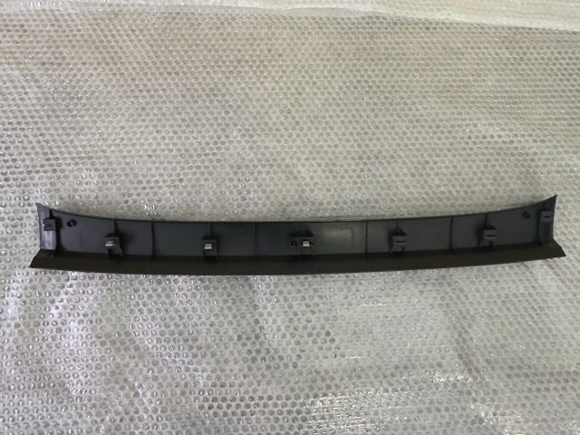 bontott VW GOLF VI Hátsó Tetőkárpit Takarófedél