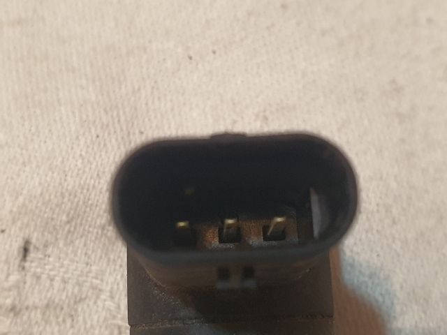 bontott VW GOLF VI Hátsó Tolatóradar Fej