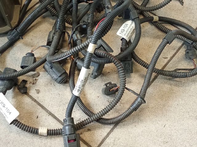 bontott VW GOLF VI Hátsó Tolatóradar Kábelköteg