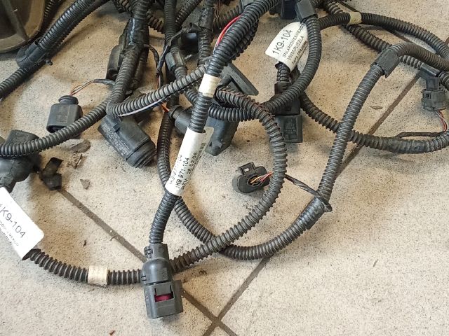 bontott VW GOLF VI Hátsó Tolatóradar Kábelköteg