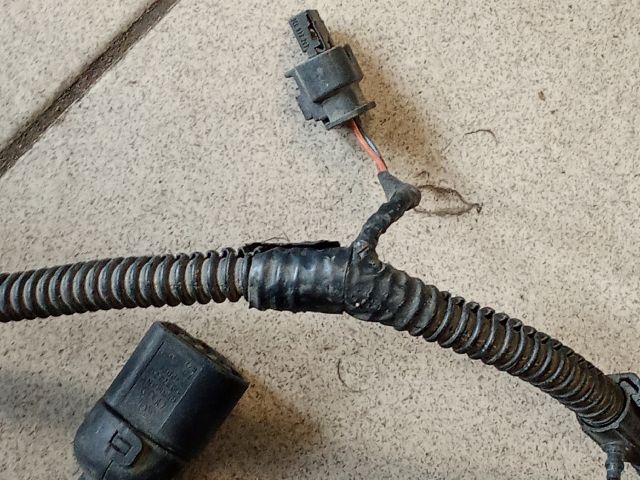 bontott VW GOLF VI Hátsó Tolatóradar Kábelköteg