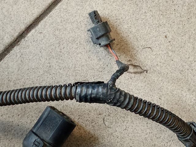 bontott VW GOLF VI Hátsó Tolatóradar Kábelköteg