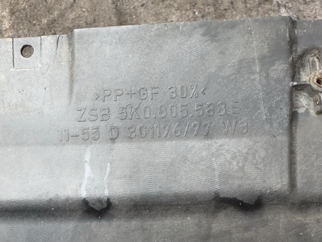 bontott VW GOLF VI Homlokfal Burkolat