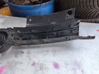 bontott VW GOLF VI Hűtőrács