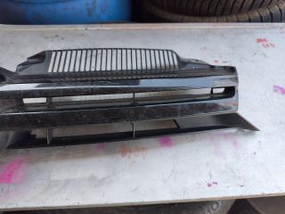 bontott VW GOLF VI Hűtőrács