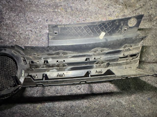 bontott VW GOLF VI Hűtőrács