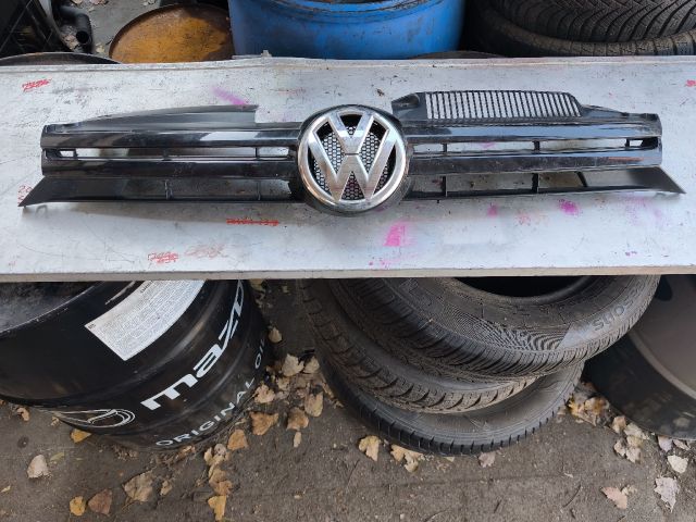 bontott VW GOLF VI Hűtőrács