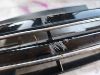 bontott VW GOLF VI Hűtőrács