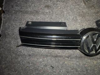 bontott VW GOLF VI Hűtőrács