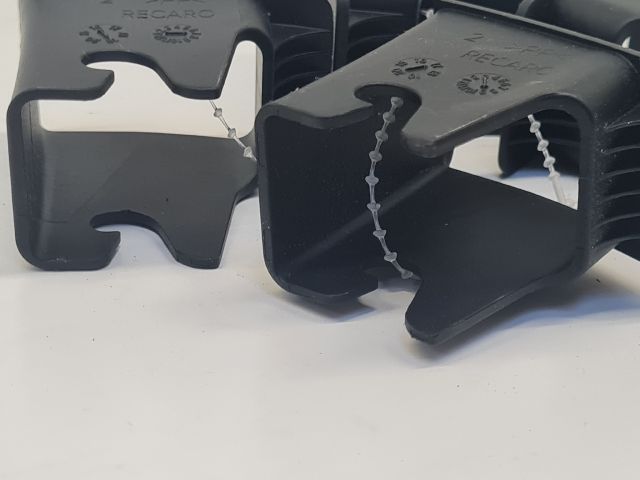 bontott VW GOLF VI Isofix Rögzítő Burkolat