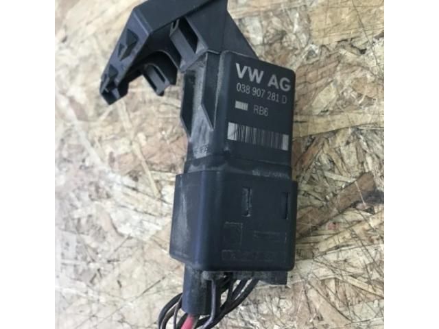 bontott VW GOLF VI Izzító Relé