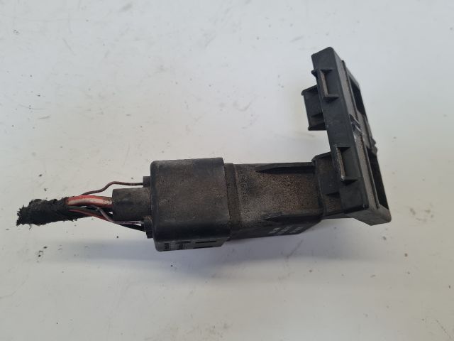 bontott VW GOLF VI Izzító Relé