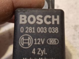 bontott VW GOLF VI Izzító Relé