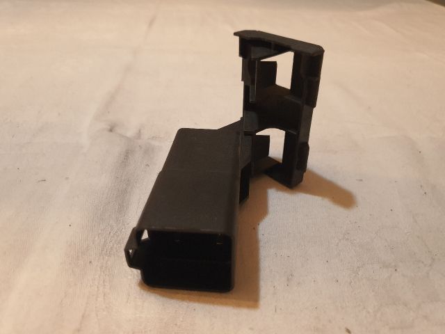 bontott VW GOLF VI Izzító Relé