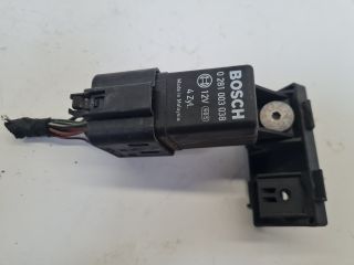 bontott VW GOLF VI Izzító Relé