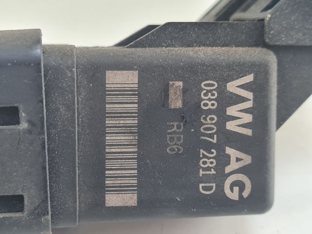 bontott VW GOLF VI Izzító Relé