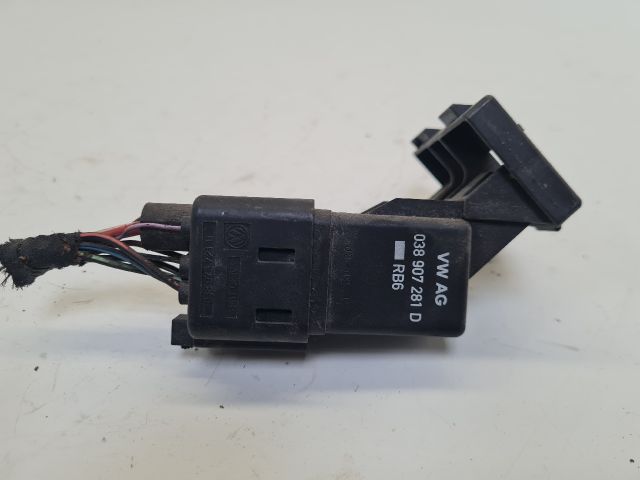 bontott VW GOLF VI Izzító Relé