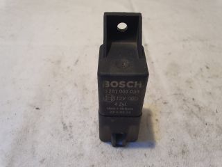 bontott VW GOLF VI Izzító Relé