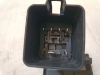 bontott VW GOLF VI Izzító Relé