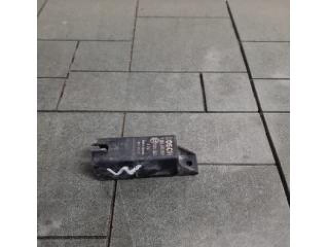 bontott VW GOLF VI Izzító Relé