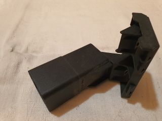 bontott VW GOLF VI Izzító Relé