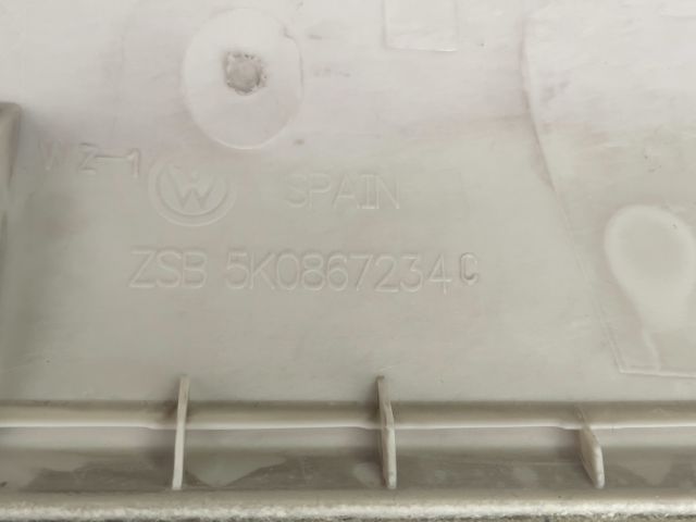 bontott VW GOLF VI Jobb A Oszlop Burkolat