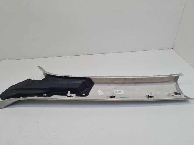 bontott VW GOLF VI Jobb A Oszlop Hangszóró Burkolat