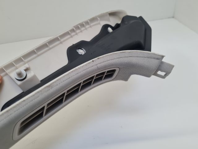 bontott VW GOLF VI Jobb A Oszlop Hangszóró Burkolat