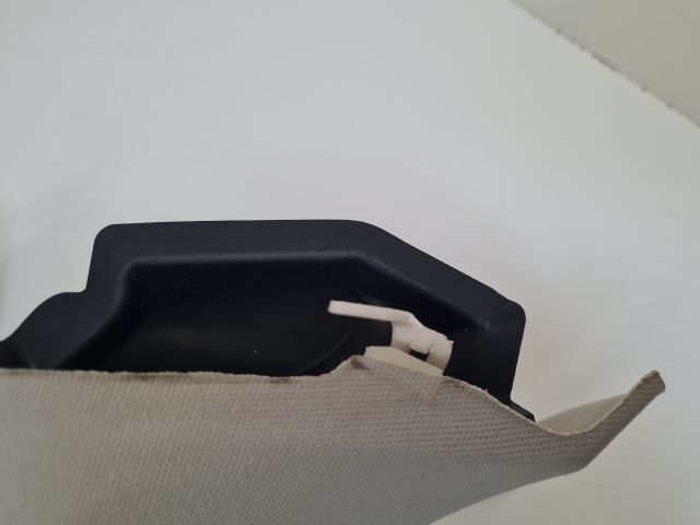 bontott VW GOLF VI Jobb A Oszlop Hangszóró Burkolat