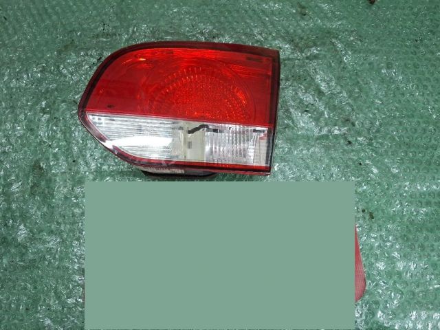 bontott VW GOLF VI Jobb Belső Hátsó Lámpa