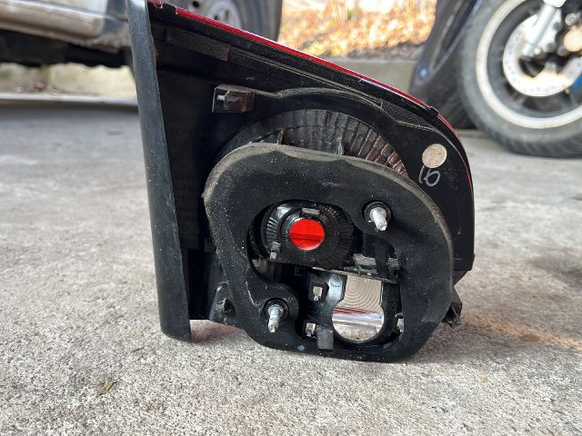 bontott VW GOLF VI Jobb Belső Hátsó Lámpa